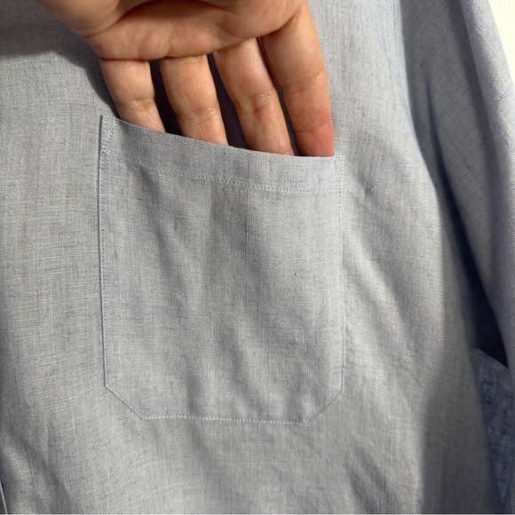 Sutton Studio Bloomingdale's size 12 ladies button front blue linen shirt, fall - Picture 3 of 9